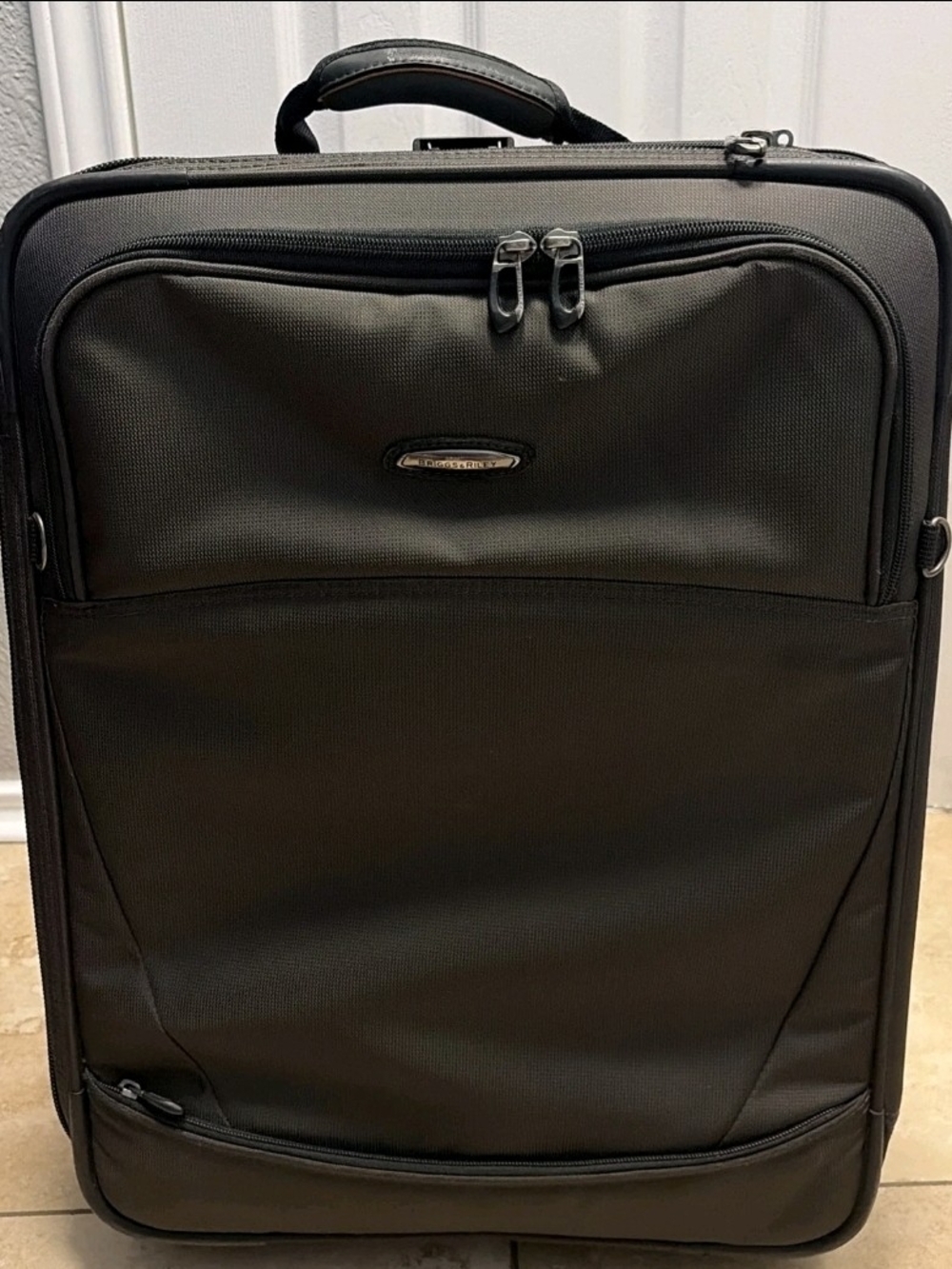 Briggs And Riley 26" Check In Luggage Only Used For Display
